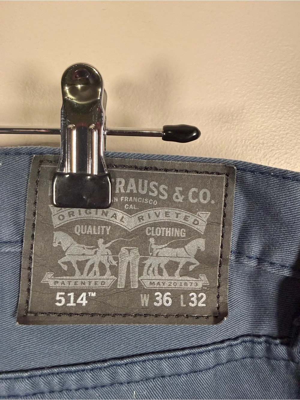 Levi's Men's Dark Blue Relaxed Jeans
